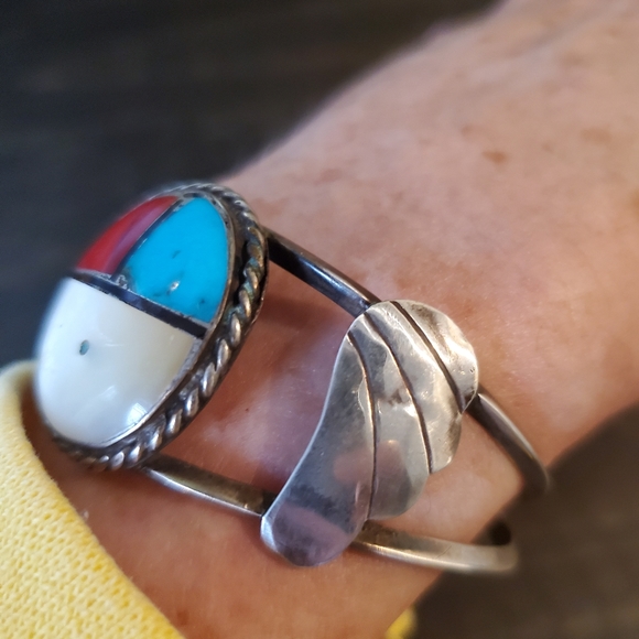 ❤SOLD❤Vintage Sterling Zuni Sun God Cuff Bracelet - Picture 4 of 9